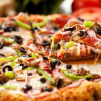 Burrp: Flat 30% OFF on Pizza Hut (Kurla West) Orders above ₹ 1,000+