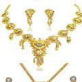 Surat Diamond : Get 73% off Jewellery Hamper Orders