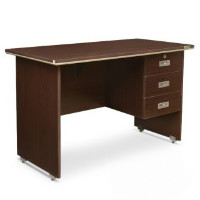 FabFurnish: Get up to 66% off HomeTown Study Tables Orders