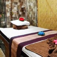 Groupon: Get 53% off Full Body Massages at Lavana Spa, Rowland Row